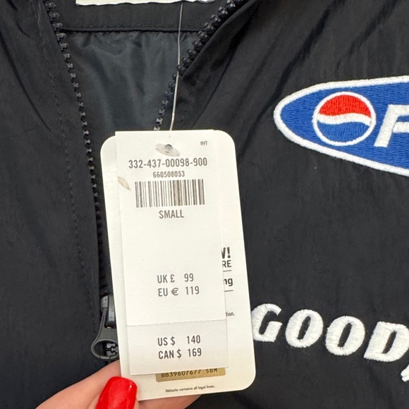 Hollister NASCAR Jeff Gordon Jacket - Picture 2 of 6